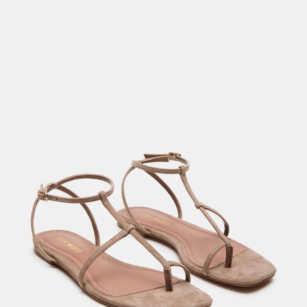 NIB Steve Madden Tropica Strappy Toe-Thong Sandals
